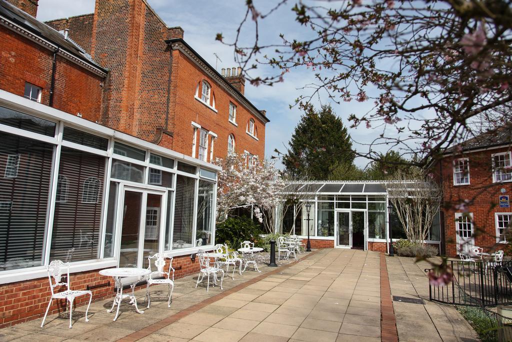 Best Western Moore Place Hotel Milton Keynes Exterior foto